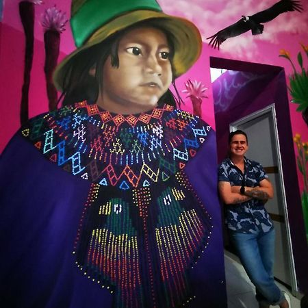 Lienzo Hostel And Mural Art Museum 波帕扬 外观 照片
